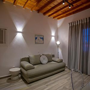 C Suites Mykonos